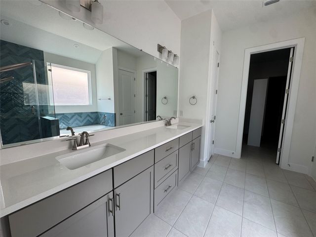 139 Comfort DR, Buda, TX 78610