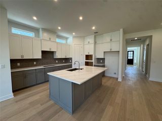 139 Comfort DR, Buda, TX 78610