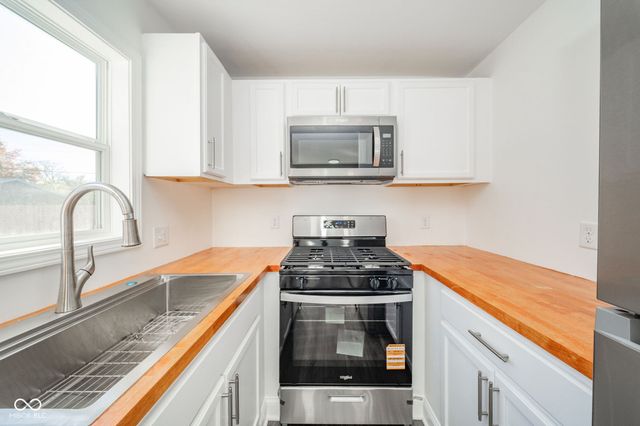 3425 N Chester Avenue, Indianapolis, IN 46218