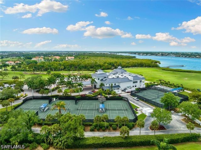 4650 Yacht Harbor DR 133, Naples, FL 34112