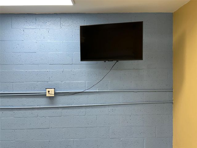 1101 NW 7th Ave, Fort Lauderdale, FL 33311