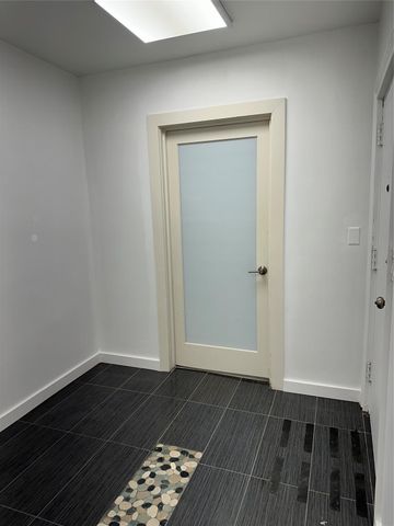 1101 NW 7th Ave, Fort Lauderdale, FL 33311