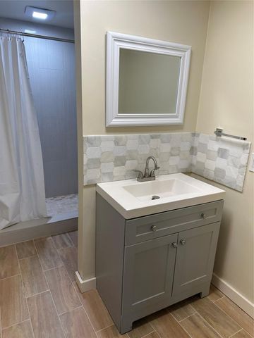 1101 NW 7th Ave, Fort Lauderdale, FL 33311