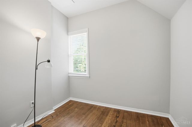 5706 Adelphi Street, Cincinnati, OH 45227