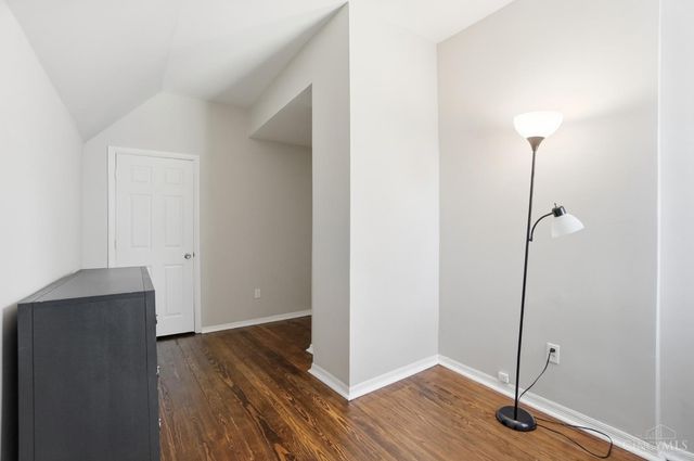 5706 Adelphi Street, Cincinnati, OH 45227