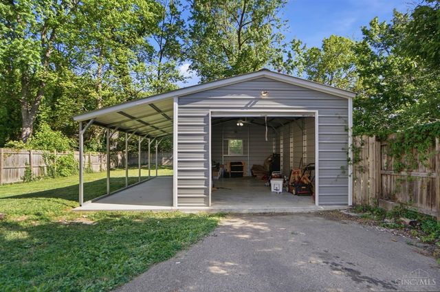 5706 Adelphi Street, Cincinnati, OH 45227