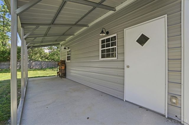 5706 Adelphi Street, Cincinnati, OH 45227
