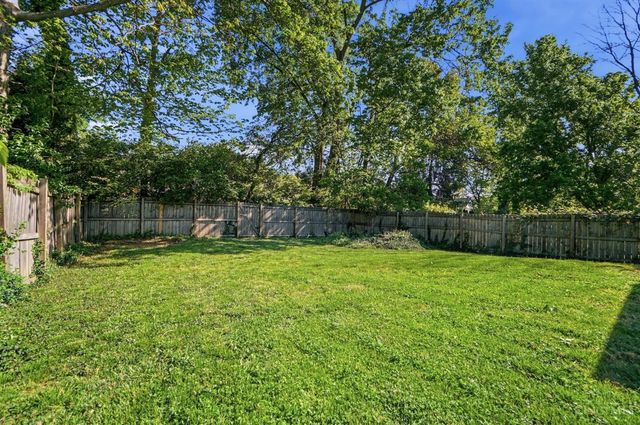 5706 Adelphi Street, Cincinnati, OH 45227