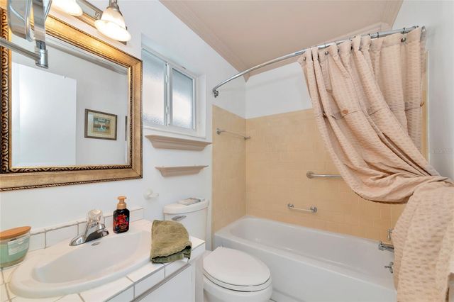 1807 UNIVERSITY PLACE 151, Sarasota, FL 34235