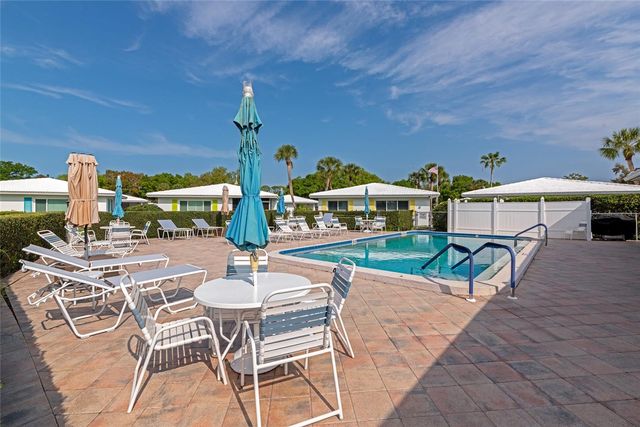 1807 UNIVERSITY PLACE 151, Sarasota, FL 34235