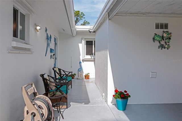 1807 UNIVERSITY PLACE 151, Sarasota, FL 34235