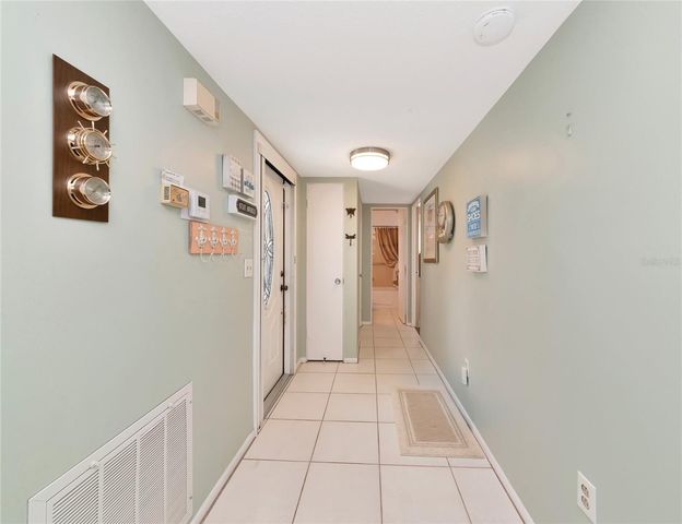 1807 UNIVERSITY PLACE 151, Sarasota, FL 34235