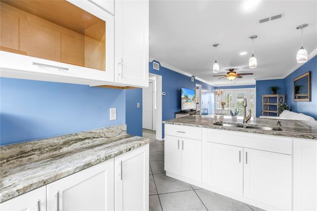 9224 MISSION OAKS BOULEVARD, Seminole, FL 33776