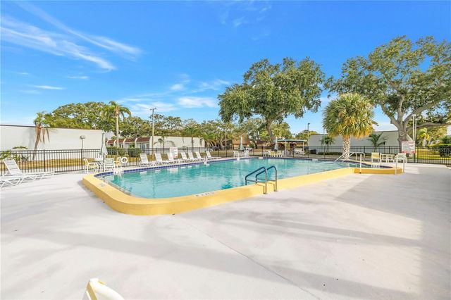 9224 MISSION OAKS BOULEVARD, Seminole, FL 33776