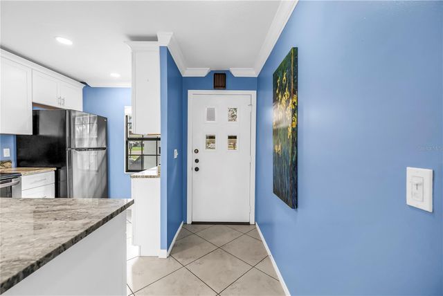 9224 MISSION OAKS BOULEVARD, Seminole, FL 33776