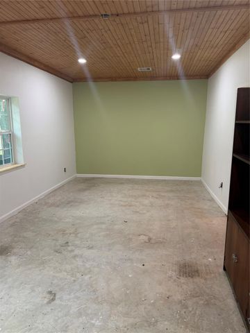 14205 Walding Woods Drive, Montgomery, TX 77356