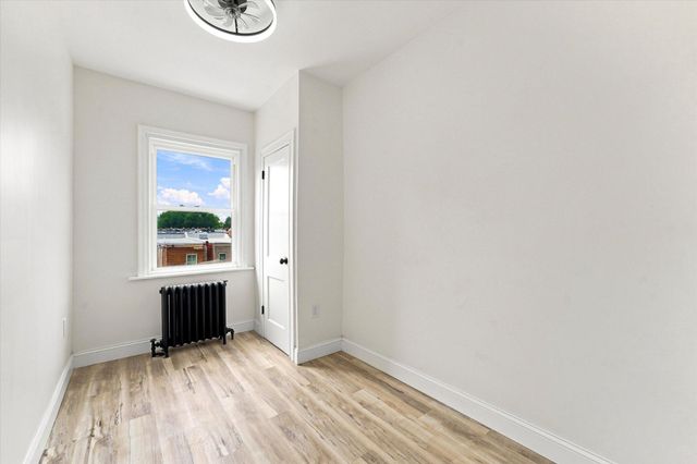 7212 SOMMERS RD, Philadelphia, PA 19138
