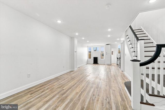 7212 SOMMERS RD, Philadelphia, PA 19138