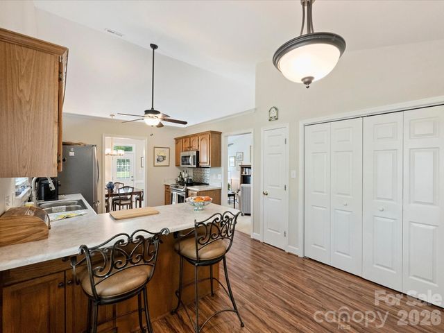 1608 Running Brook Road, Charlotte, NC 28214