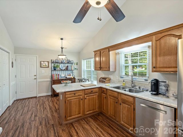 1608 Running Brook Road, Charlotte, NC 28214