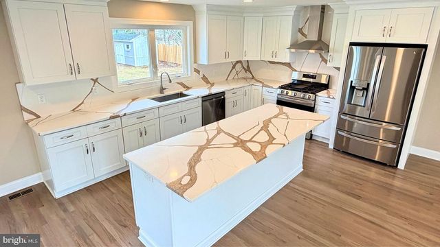 106 PALMER RD, Pennington, NJ 08534