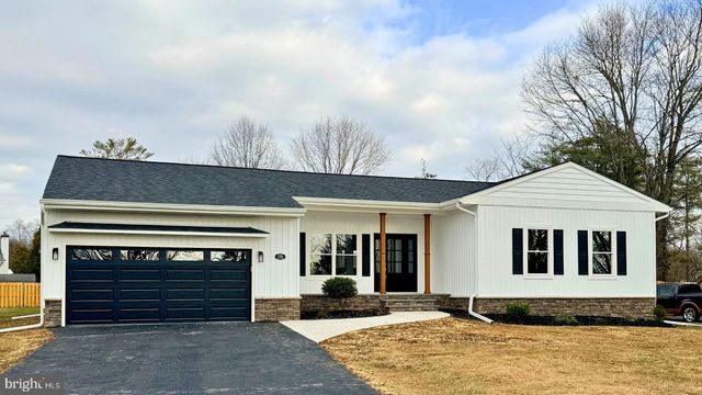 106 PALMER RD, Pennington, NJ 08534