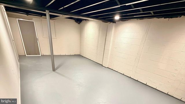 106 PALMER RD, Pennington, NJ 08534