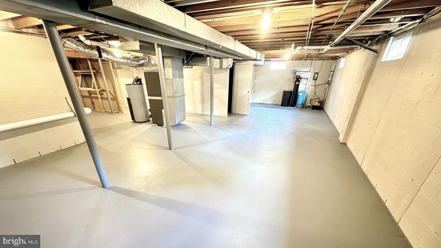 106 PALMER RD, Pennington, NJ 08534