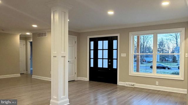 106 PALMER RD, Pennington, NJ 08534