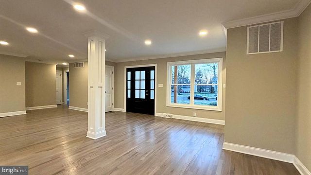 106 PALMER RD, Pennington, NJ 08534