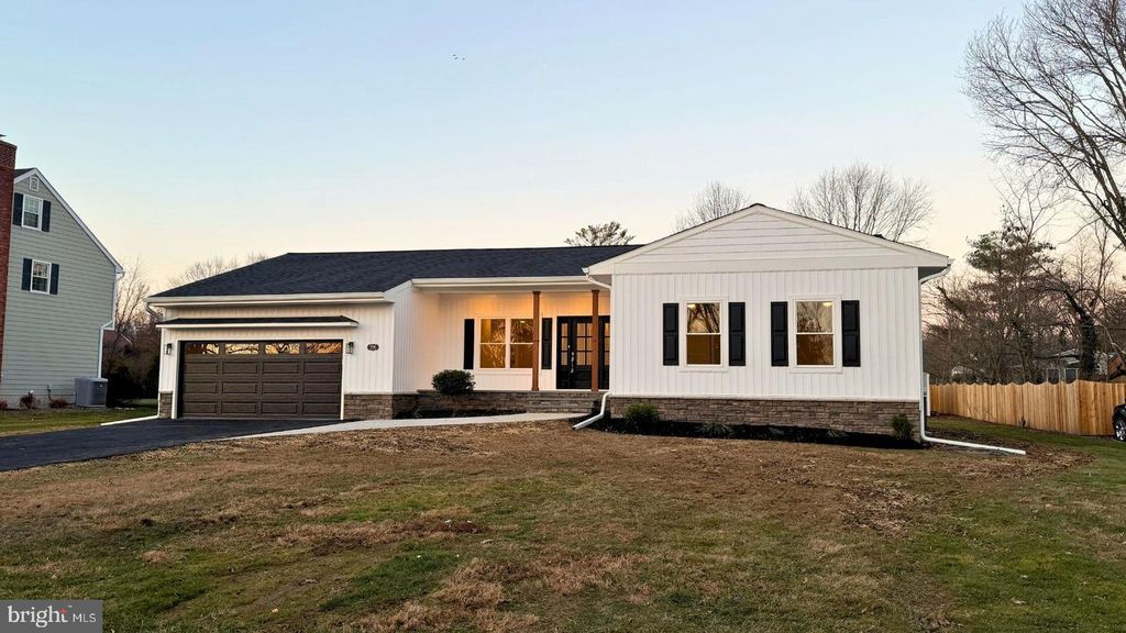 106 PALMER RD, Pennington, NJ 08534