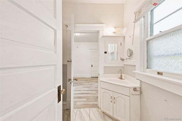 1100 S Josephine Street, Denver, CO 80210