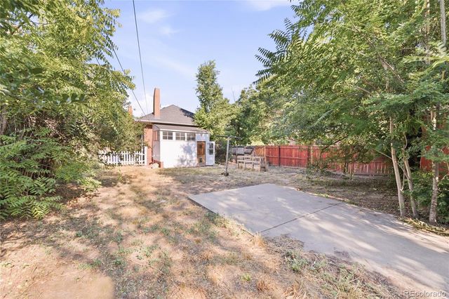 1100 S Josephine Street, Denver, CO 80210