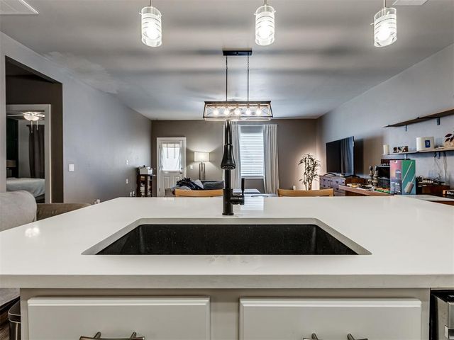 9053 NW 143rd Street, Yukon, OK 73099