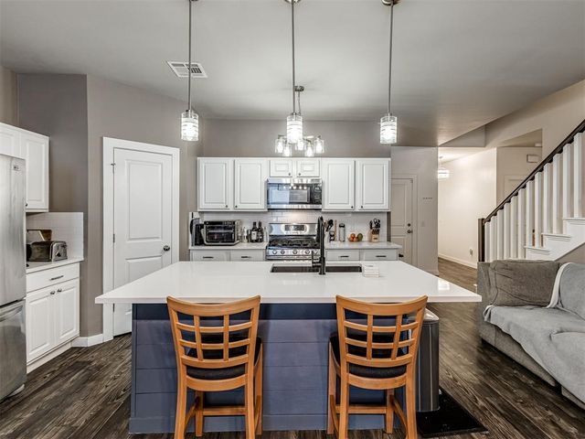 9053 NW 143rd Street, Yukon, OK 73099