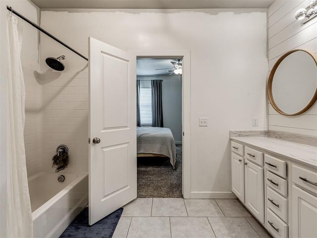 9053 NW 143rd Street, Yukon, OK 73099