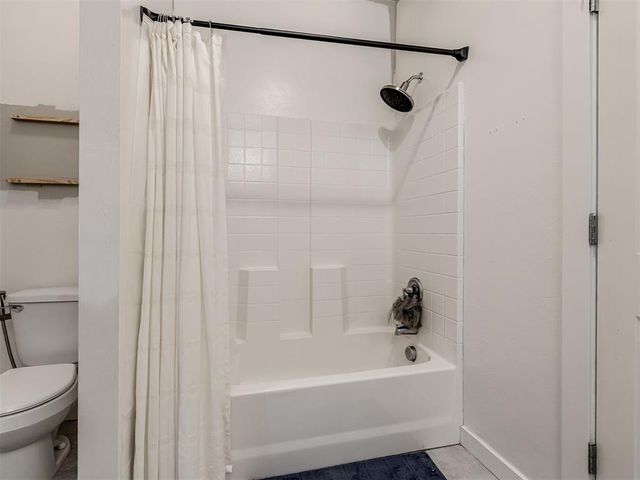 9053 NW 143rd Street, Yukon, OK 73099