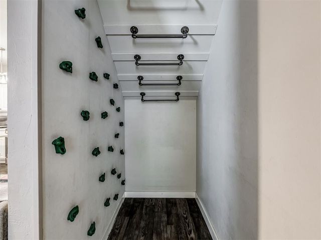 9053 NW 143rd Street, Yukon, OK 73099