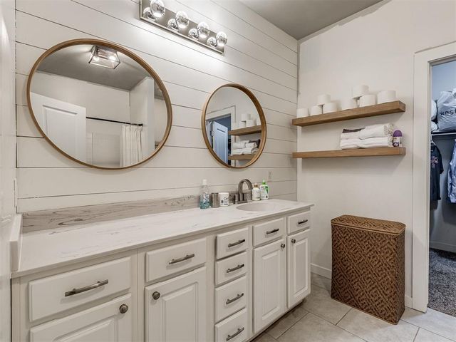 9053 NW 143rd Street, Yukon, OK 73099