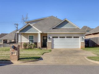 9053 NW 143rd Street, Yukon, OK 73099