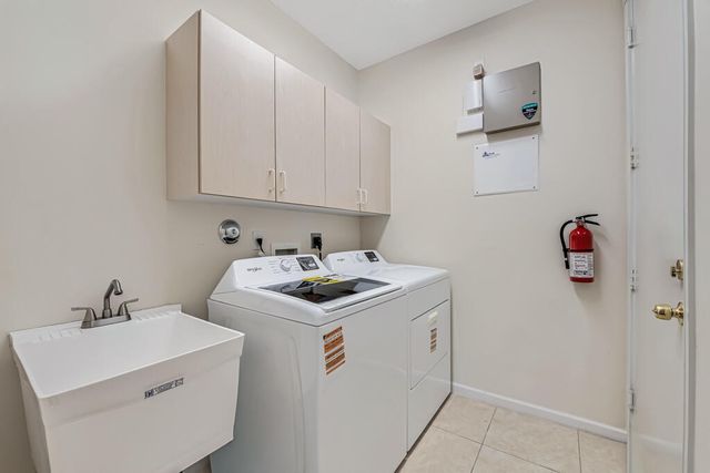 7718 OCEAN SUNSET Drive, Lake Worth, FL 33467