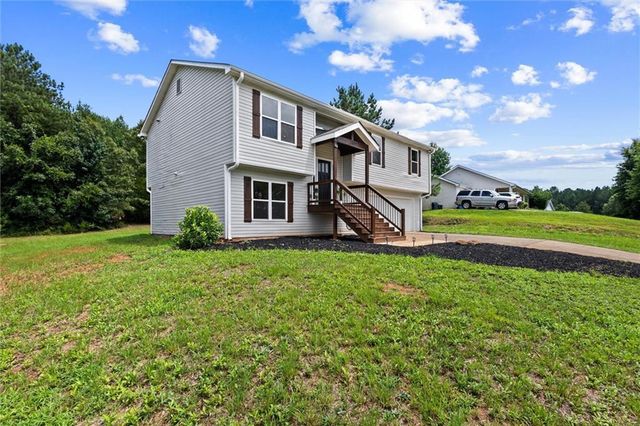 305 Hunters Trace, Covington, GA 30014