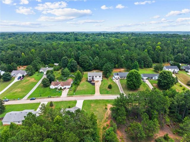 305 Hunters Trace, Covington, GA 30014