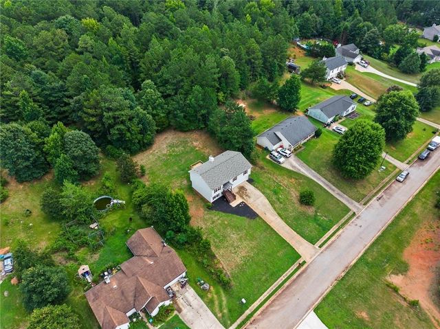 305 Hunters Trace, Covington, GA 30014