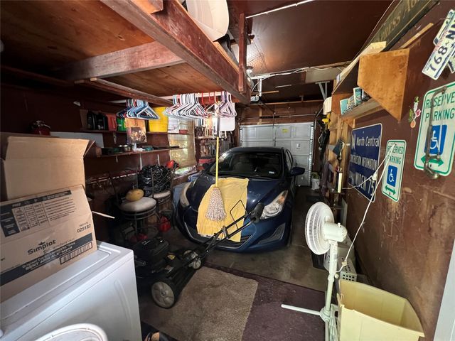 1524 E Magnolia Street, Sherman, TX 75090