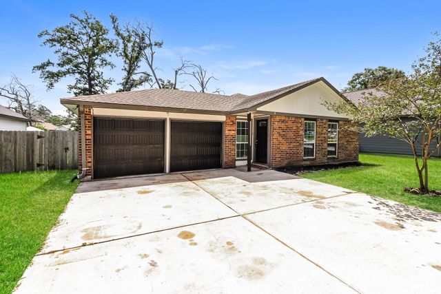 28914 Champion Oaks Drive, Magnolia, TX 77354