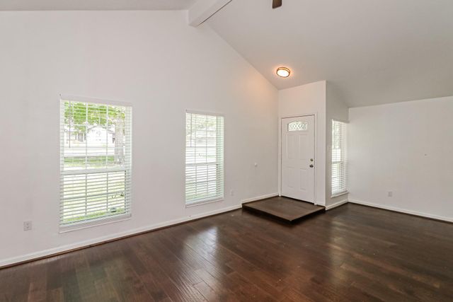 28914 Champion Oaks Drive, Magnolia, TX 77354