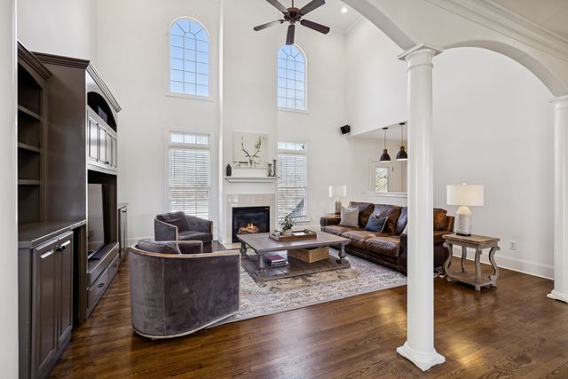 2165 Summer Hill Cir, Franklin, TN 37064