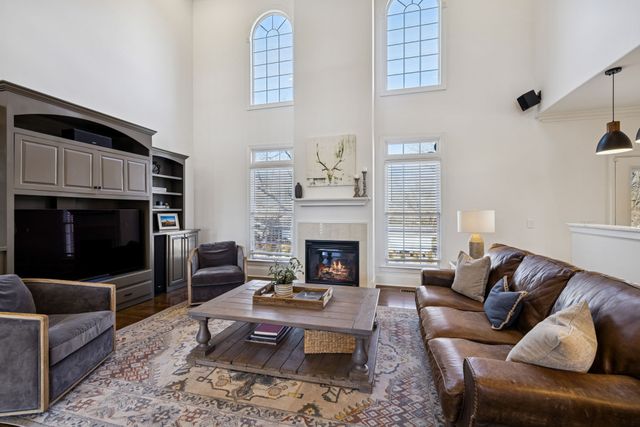 2165 Summer Hill Cir, Franklin, TN 37064