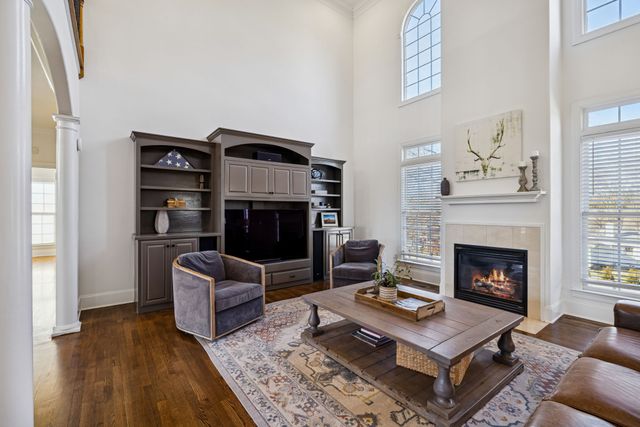 2165 Summer Hill Cir, Franklin, TN 37064